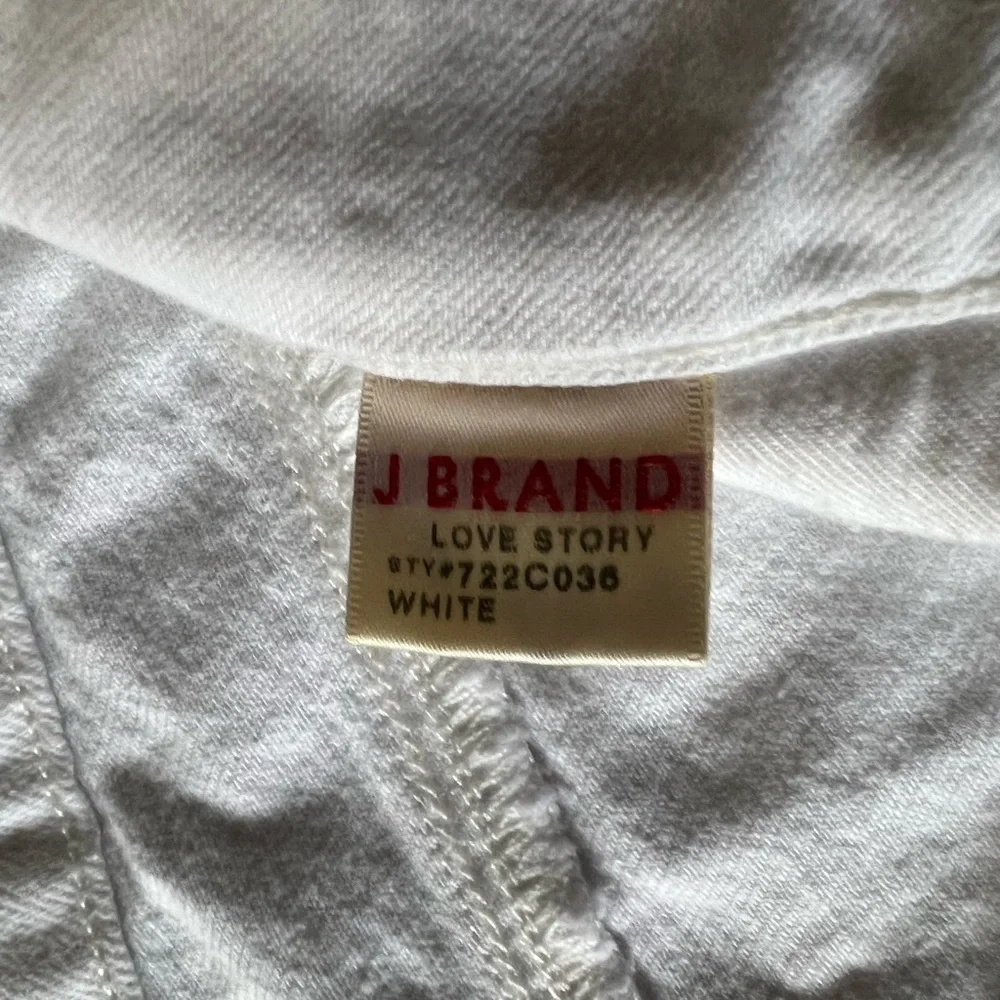 J Brand White Love Story Low Rise Flare Women’s Sz 32 Jeans